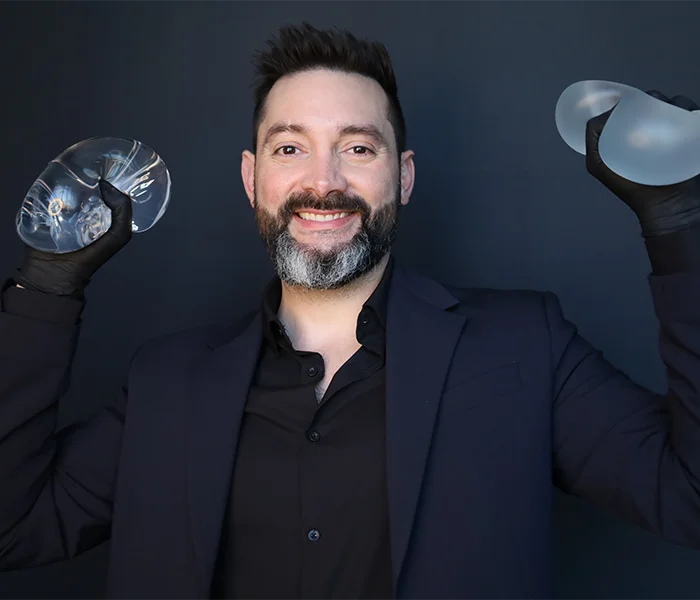 Dr. Carlos Marciales